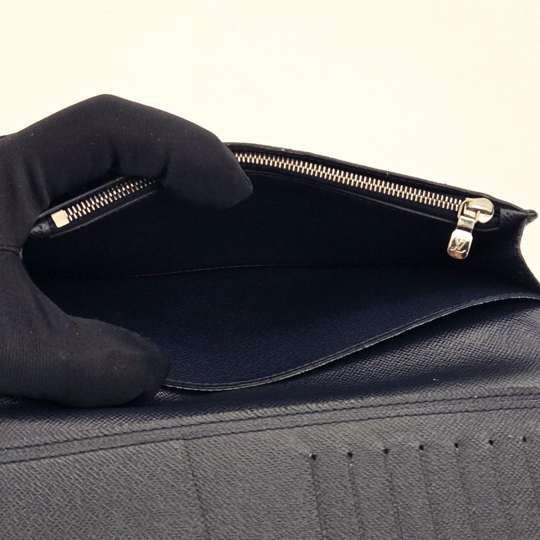 ルイヴィトン 長財布 エピ ブラザ ポルトフォイユ NM ネイビー