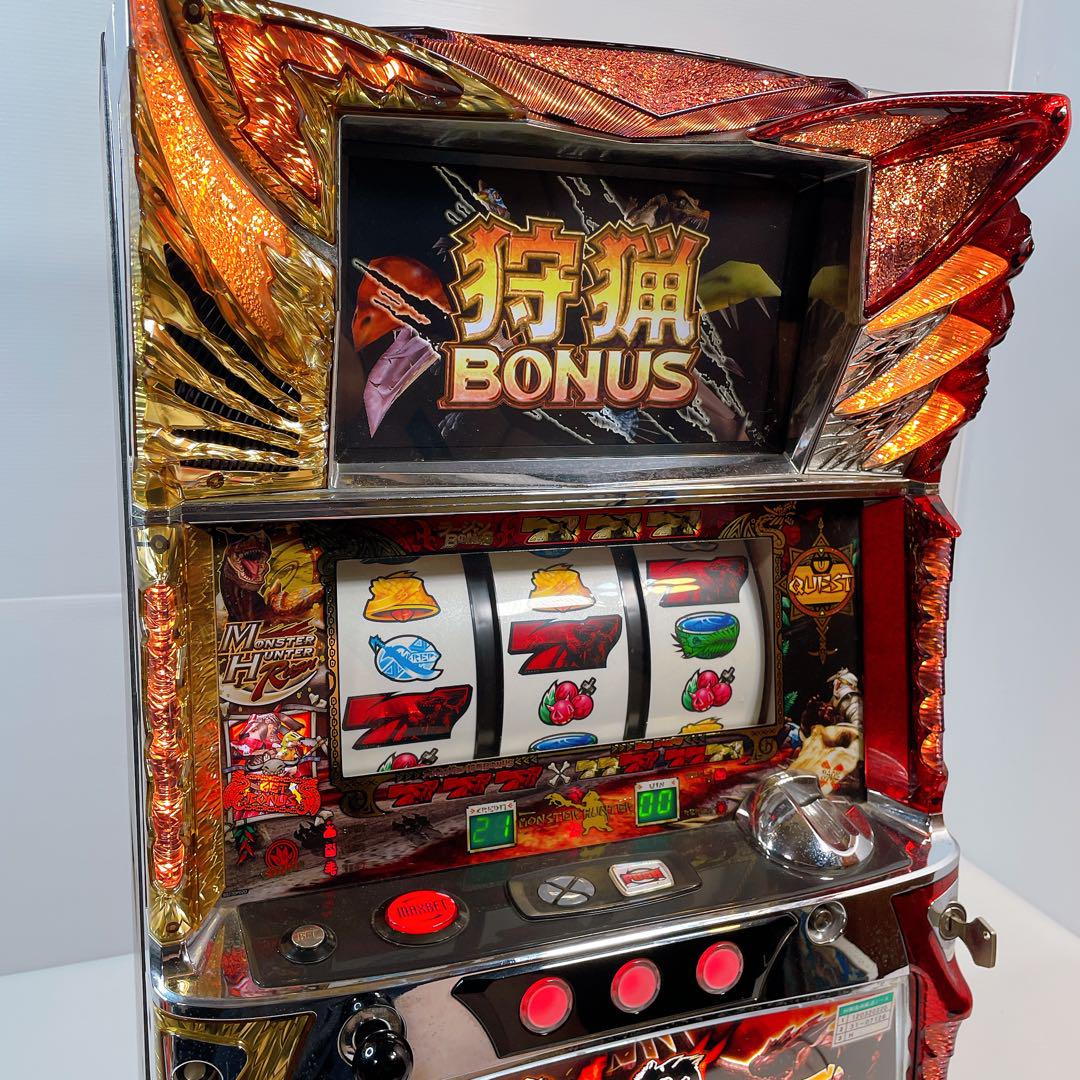 【ご自宅まで送料込み】 パチスロ 初代モンスターハンター コイン不要機付