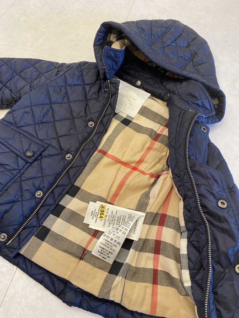 美品 BURBERRYネイビー キルティングジャケット フード付き