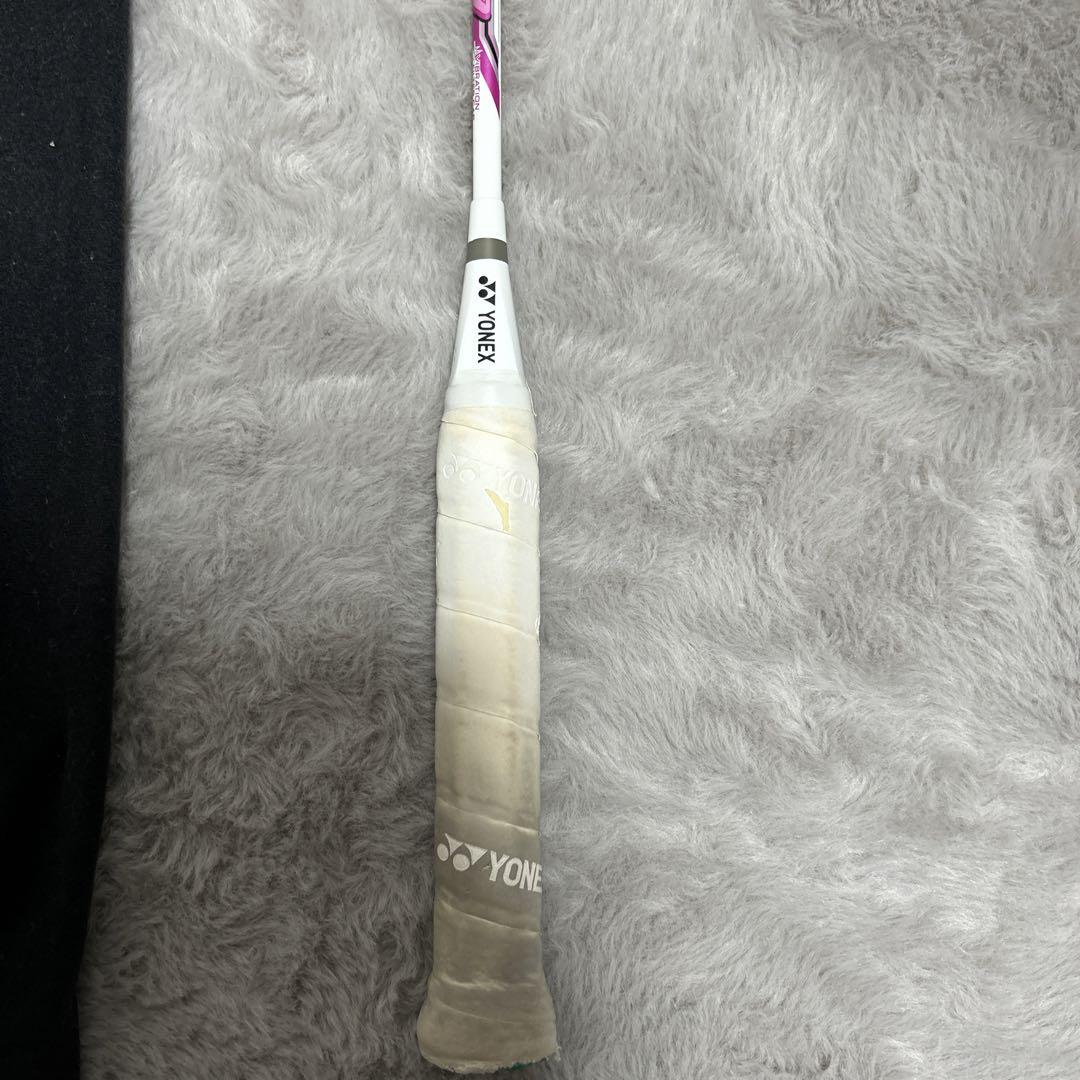バドミントン　ラケット　YONEX