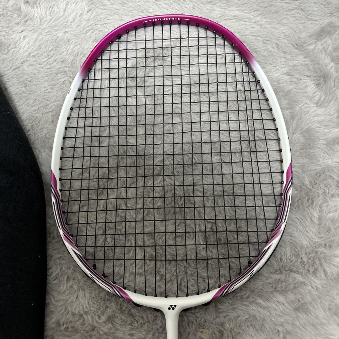 バドミントン　ラケット　YONEX