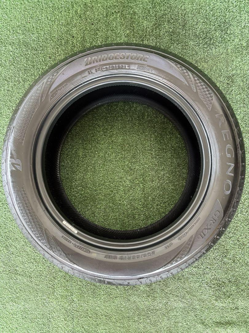 タイヤ・ホイール F157-BRIDGESTONE REGNO GR-XII 205/55R16