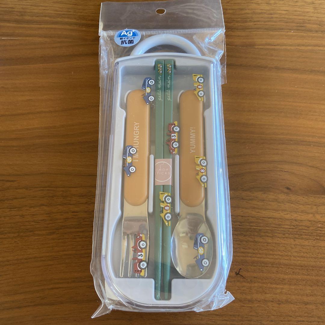 新品未使用　プティマイン　車柄　お弁当グッズ