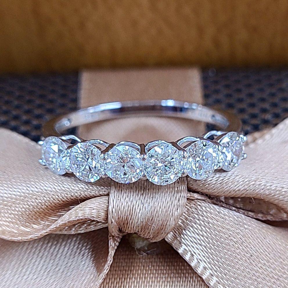 テリ強ハートキュー 1ct ダイヤモンド K18 wg ハーフ エタニティリング