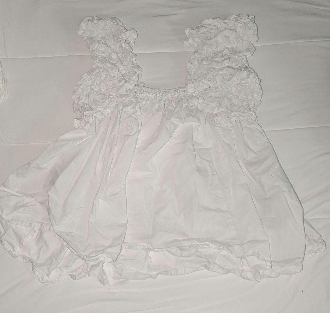 美品　moussy SHOULDER FRILLS トップス　2025ss