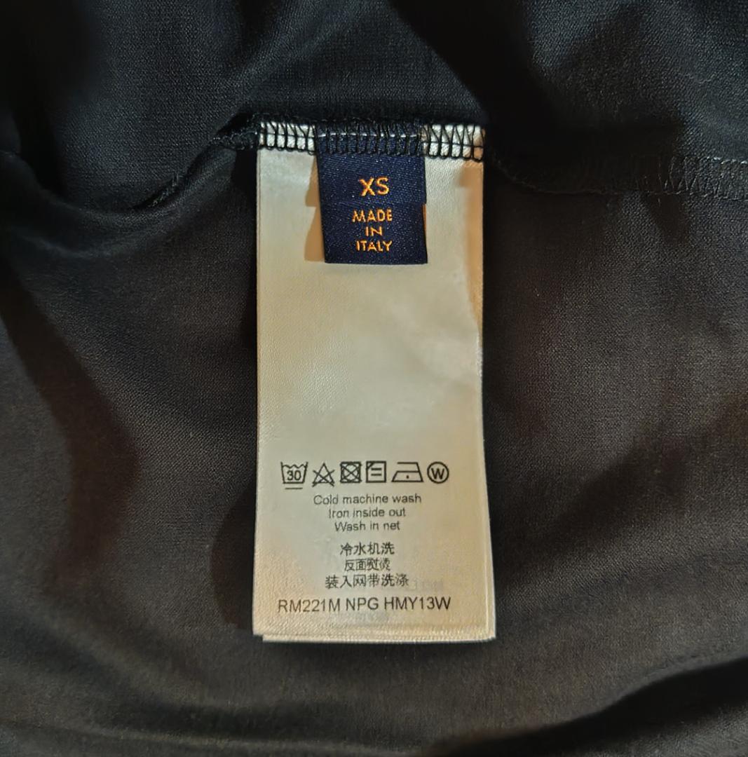 Louis Vuitton ブラック ロゴプリント Tシャツ 新品タグ付き XS