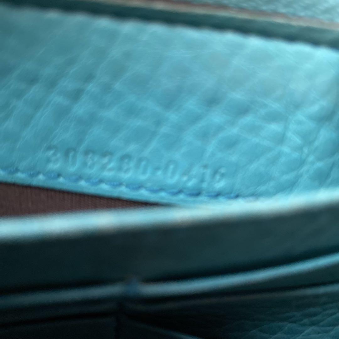 GUCCI ターコイズ レザー 長財布
