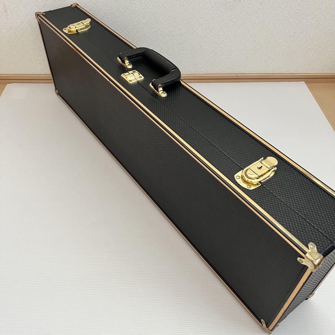 【美品】沖縄三線 本蛇皮 本革　ハードケース付き　付属品