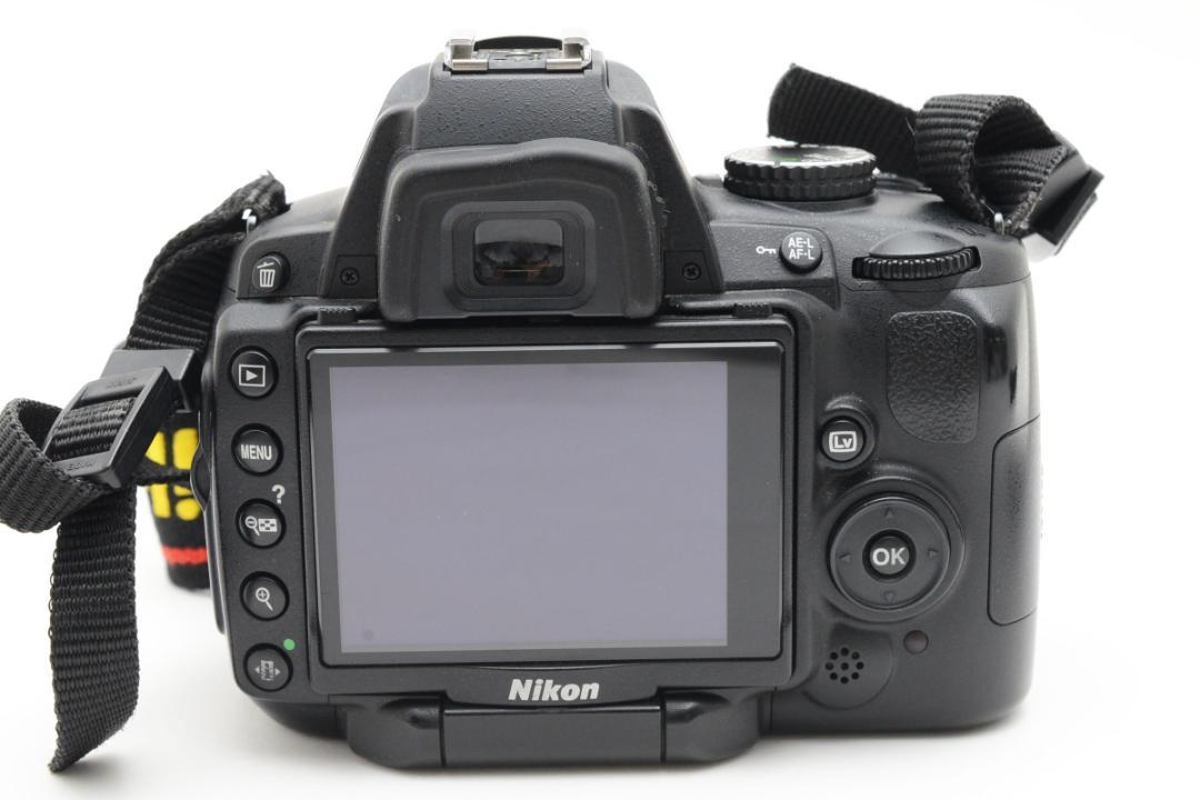新品級　ニコン D5000　デジタル ボディ ショット数　8639枚　M231