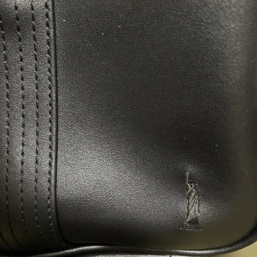 ブラック合成皮革バッグ スクールバック