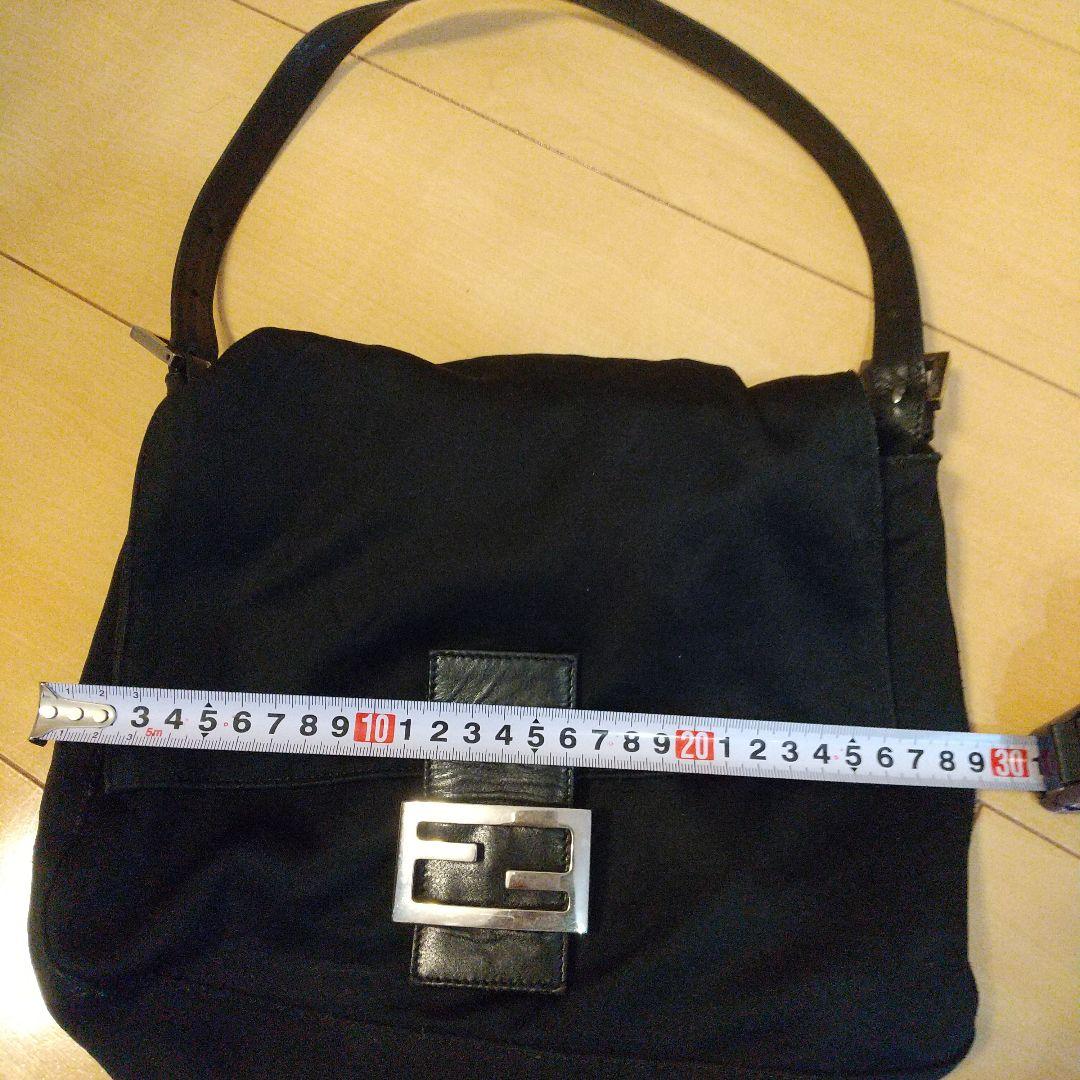 Fendi ショルダーバッグ 黒