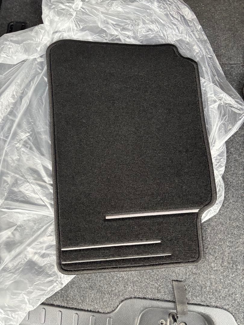 フロアマット ブラックTOYOTA