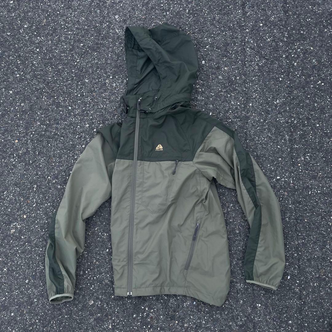 【希少カラー❗️】Nike acg マウンテンパーカー　カーキ　S