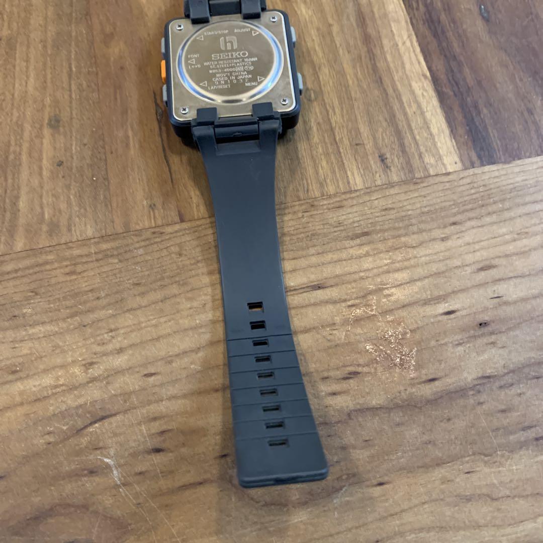 SEIKO デジタル腕時計 W853-4000