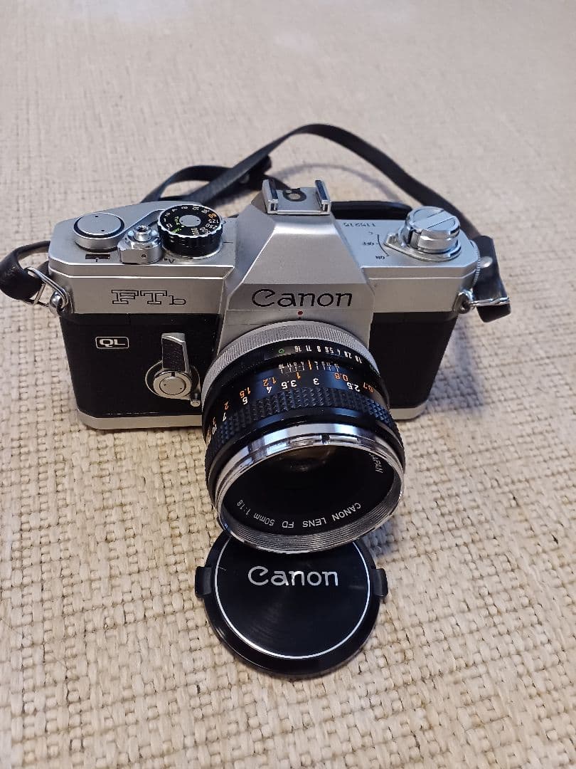 パターン Canon FTbカメラ、レンズ付 | asociatiahaero.ro