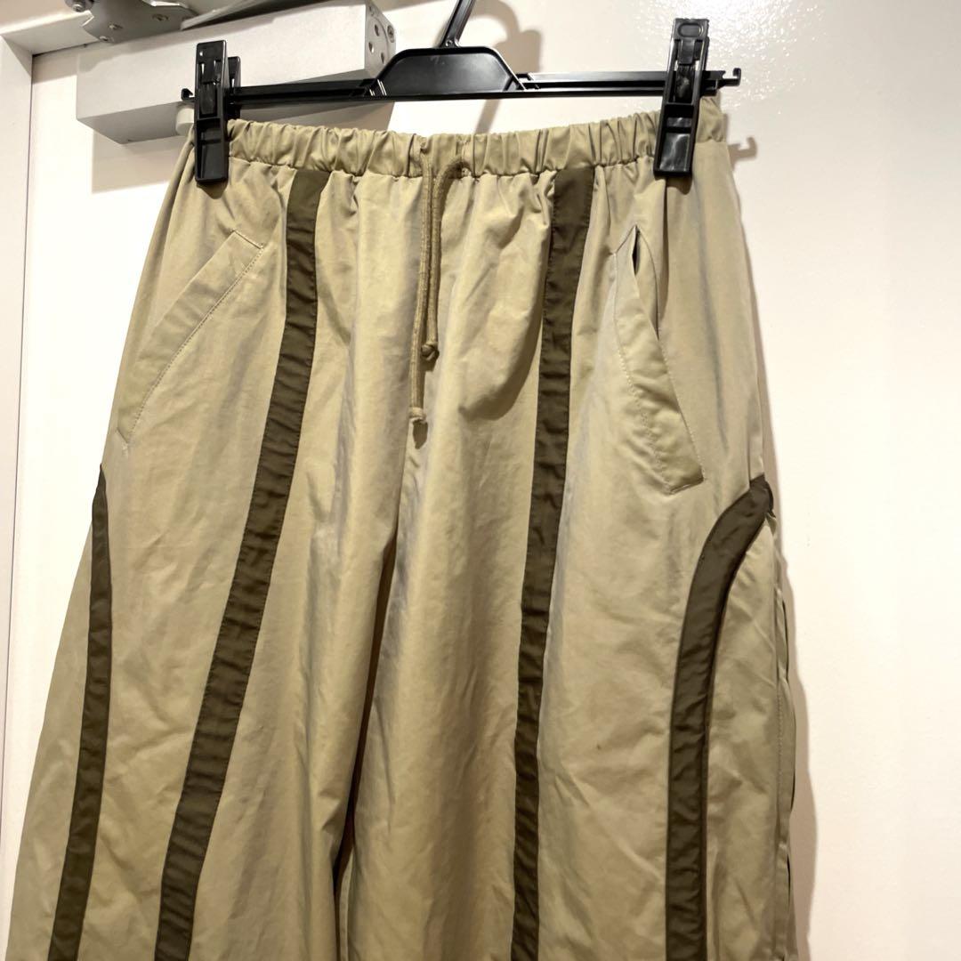 完売品 DRAWSTRING WIDE TRACK PANTS VIAVANDA - メルカリ