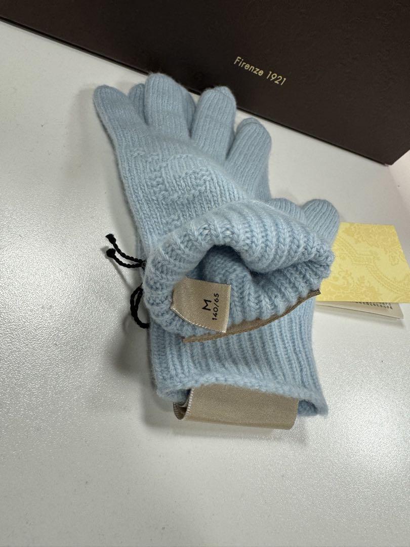 GUCCI 水色 ロゴ入り手袋 Mサイズ
