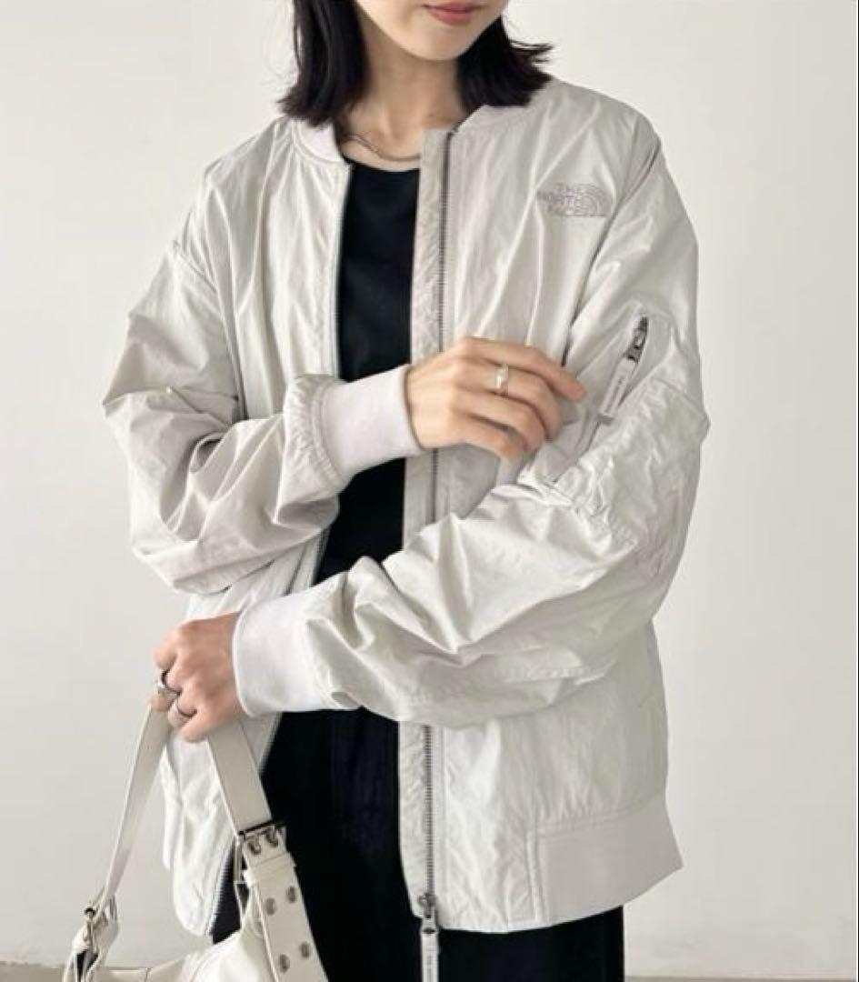 ノースフェイス　新作　MA-1 ALL-ROUND BOMBER ライトグレー