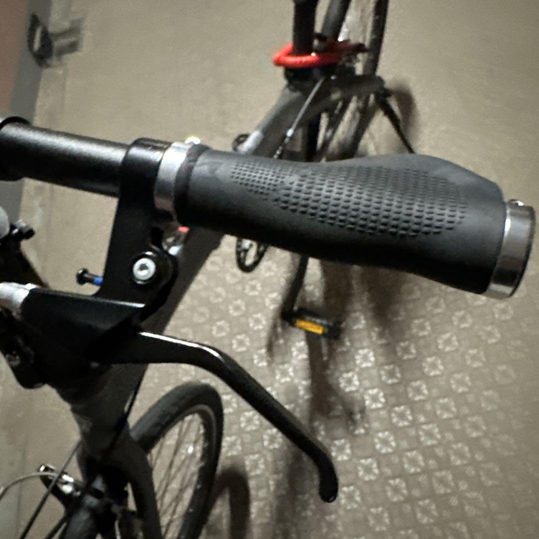 ルノー折り畳み自転車「イニシャル247」