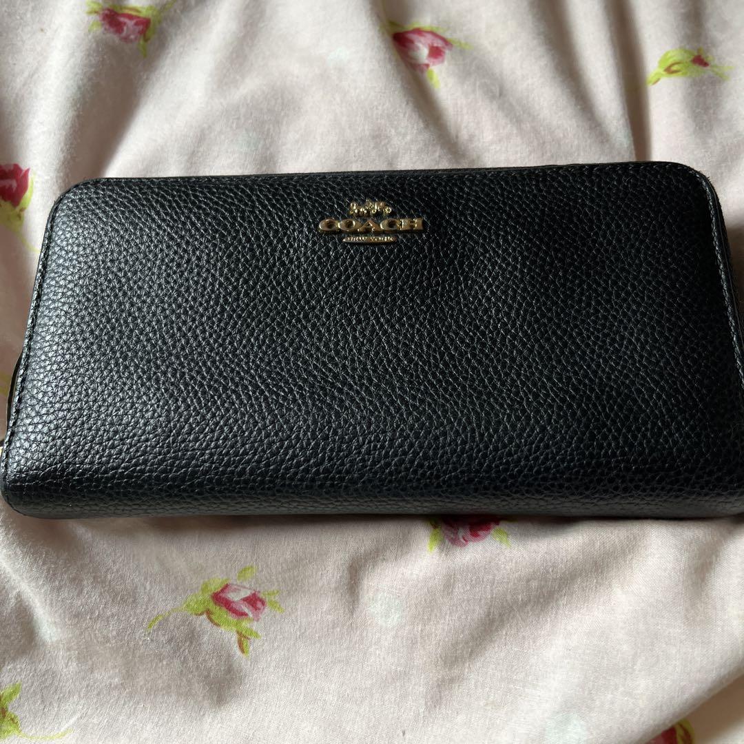 黒長財布￼お買い得商品です