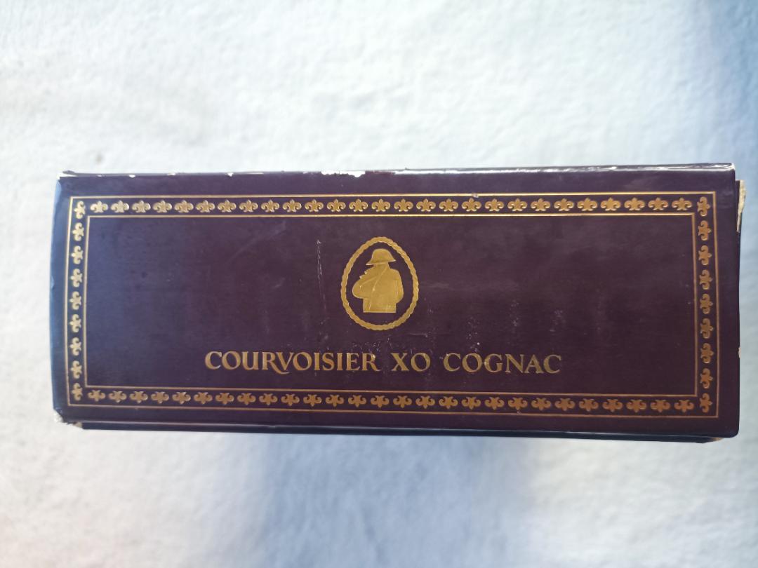 古酒 クルボアジェ XO COGNAC COURVOISIER 700mL