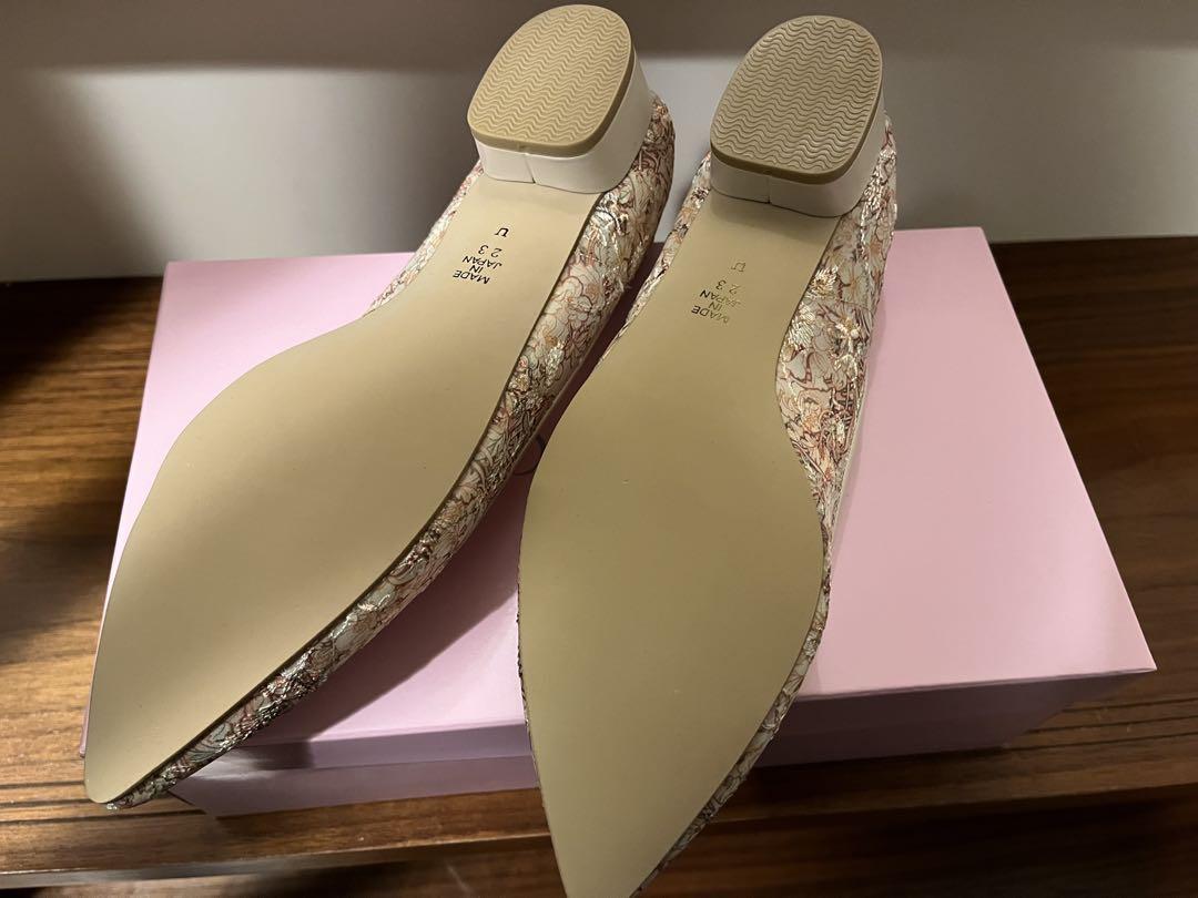 週末セール　新品未使用　DIANA 絵画シリーズ ミュシャ フラットパンプス