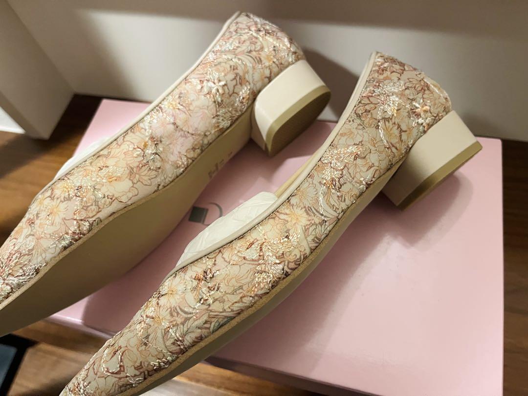 週末セール　新品未使用　DIANA 絵画シリーズ ミュシャ フラットパンプス