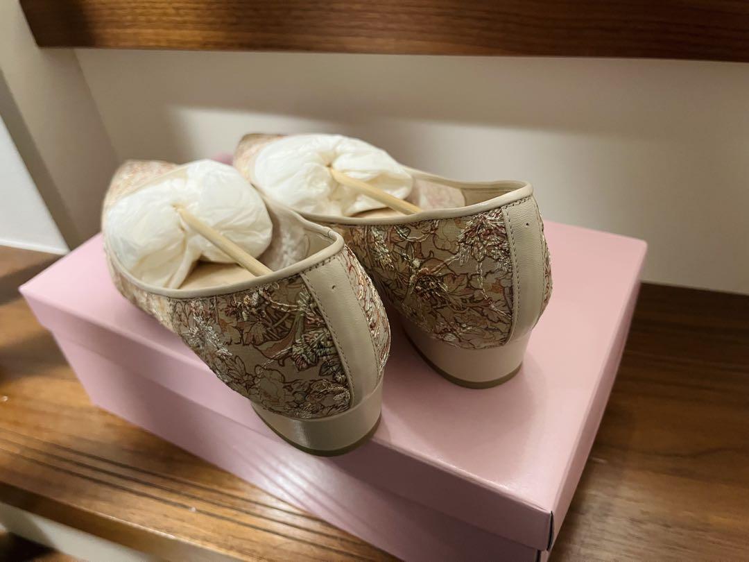 週末セール　新品未使用　DIANA 絵画シリーズ ミュシャ フラットパンプス