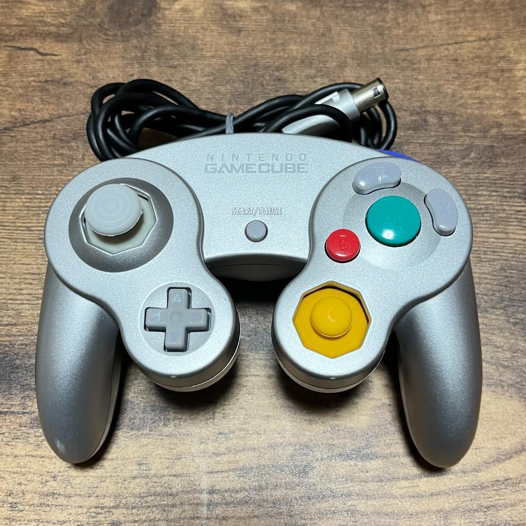 ニンテンドー　ゲームキューブ　GAMECUBE　本体　シルバー　動作品　③