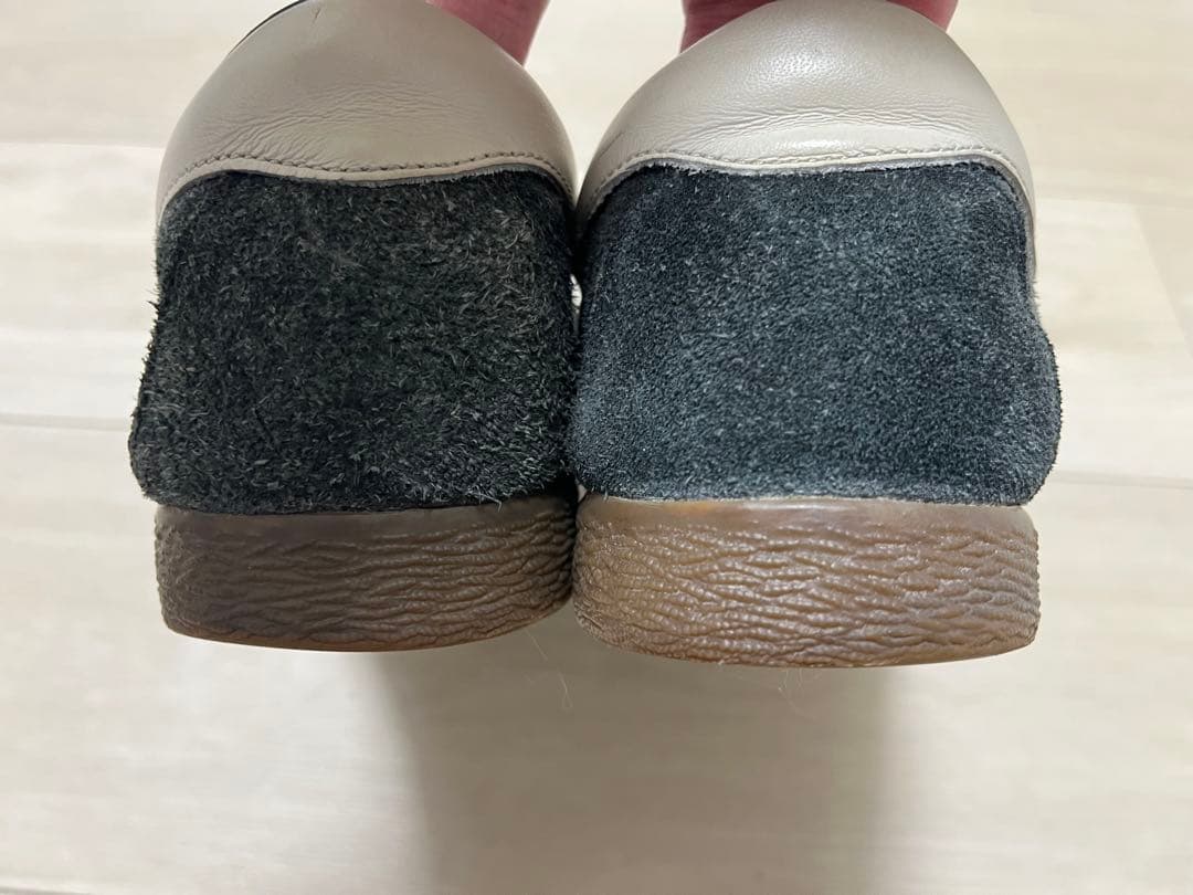 adidas 27 TOBACCO タバコ BY9530 チャコール