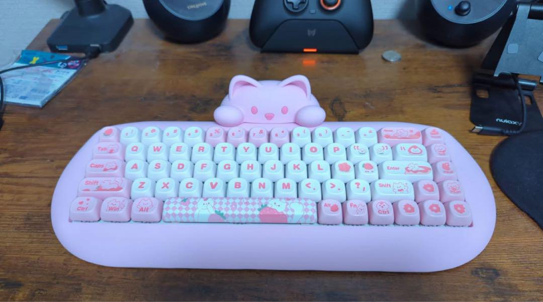 YUNZII C68 メカニカルキーボード（猫デザイン）