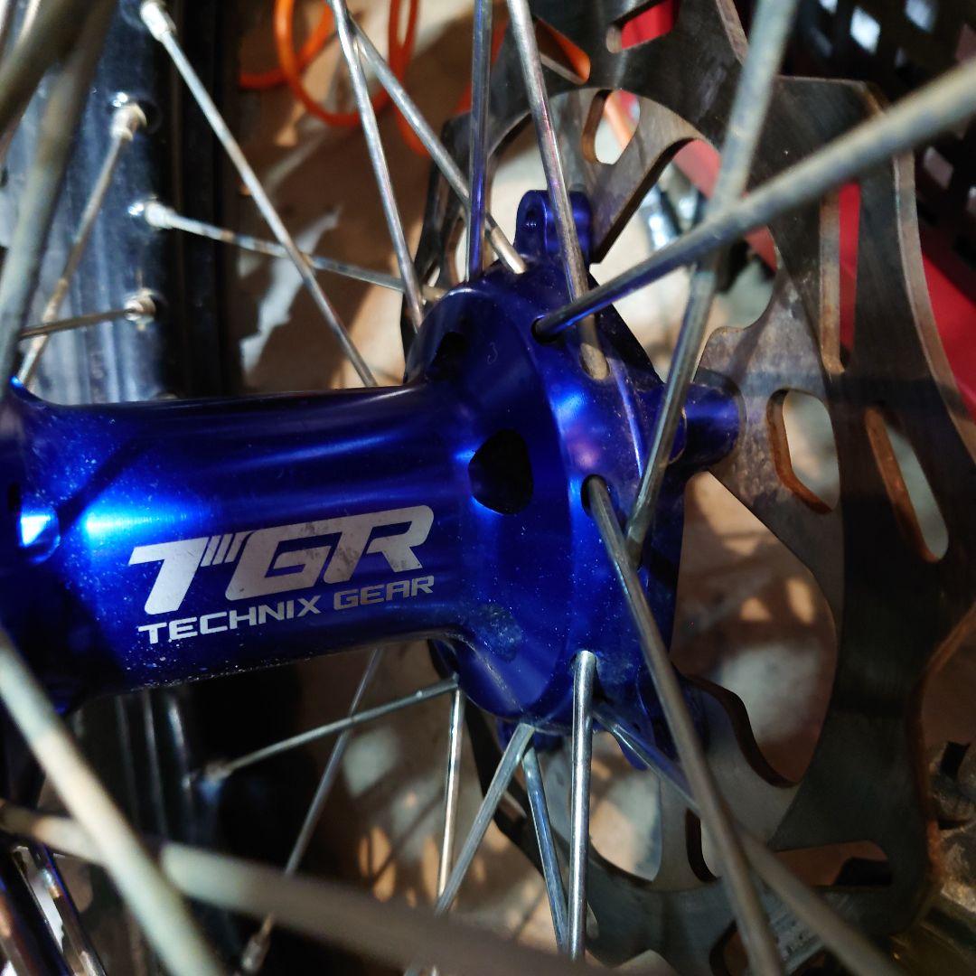 ☪ YZ250F