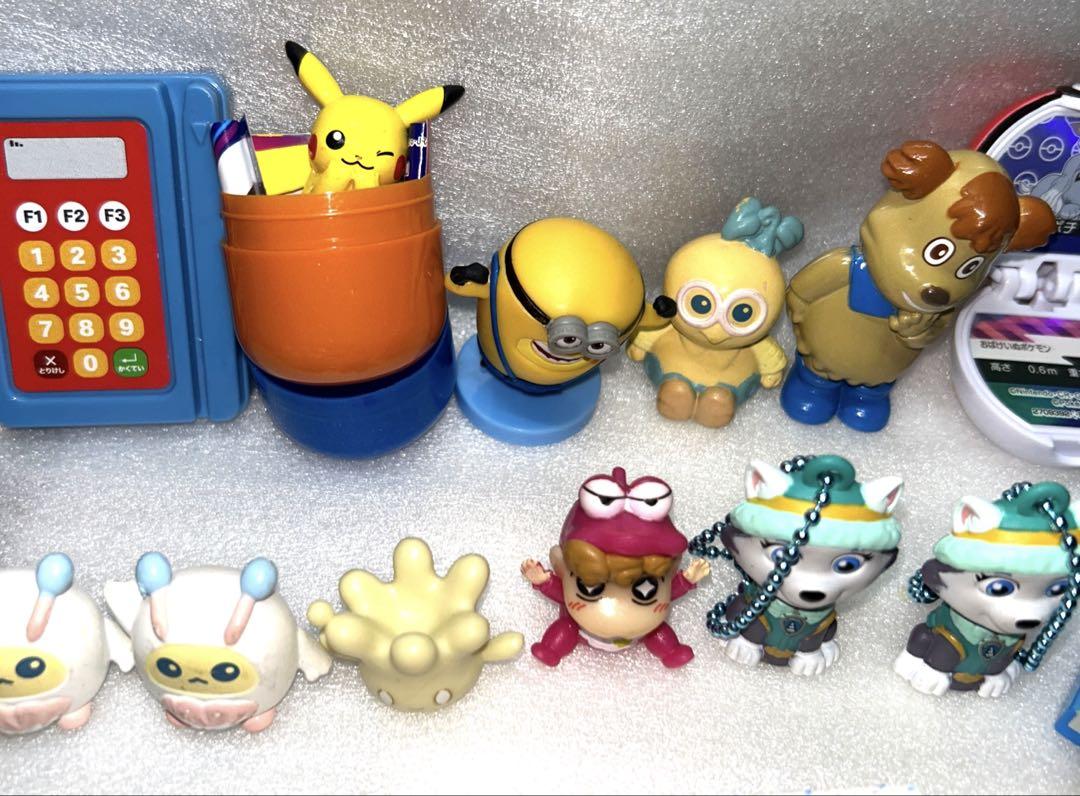 ポケモン、ドラえもん、ケロちゃん他、キャラクターグッズ89個セット ポケモン、ドラえもん、ケロちゃん他、キャラクターグッズ89個セット