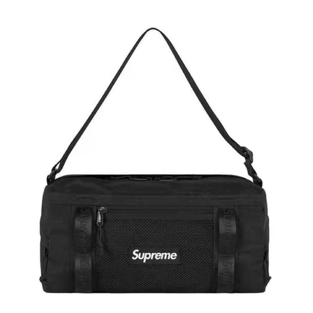 SUPREME® Mini Duffle Bag Black