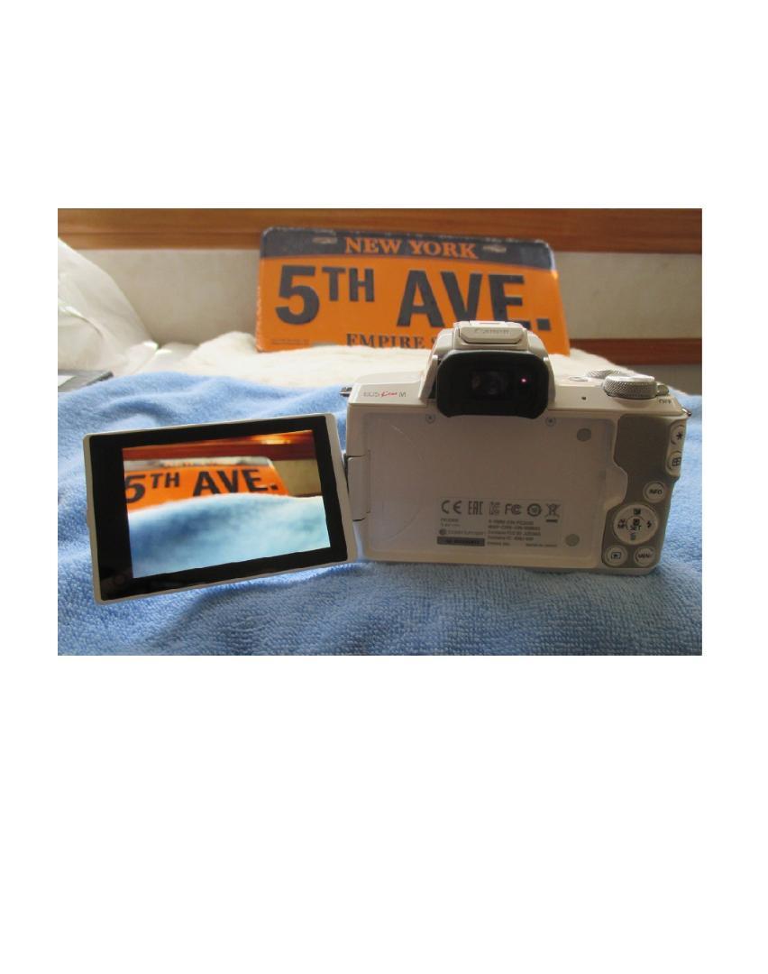 【美品】Canon EOS Kiss Mミラーレス （正常撮影、ボディ）