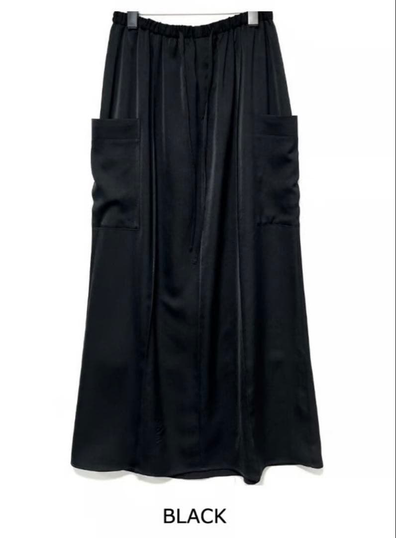 CHIGNON サテンポケットスカート ブラック SIZE