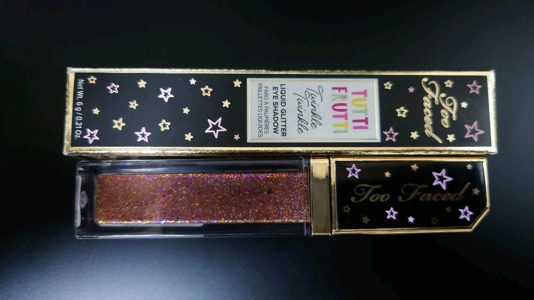 トゥインクルトゥインクル リキッドグリッターアイシャドウ マキアートマッドネス