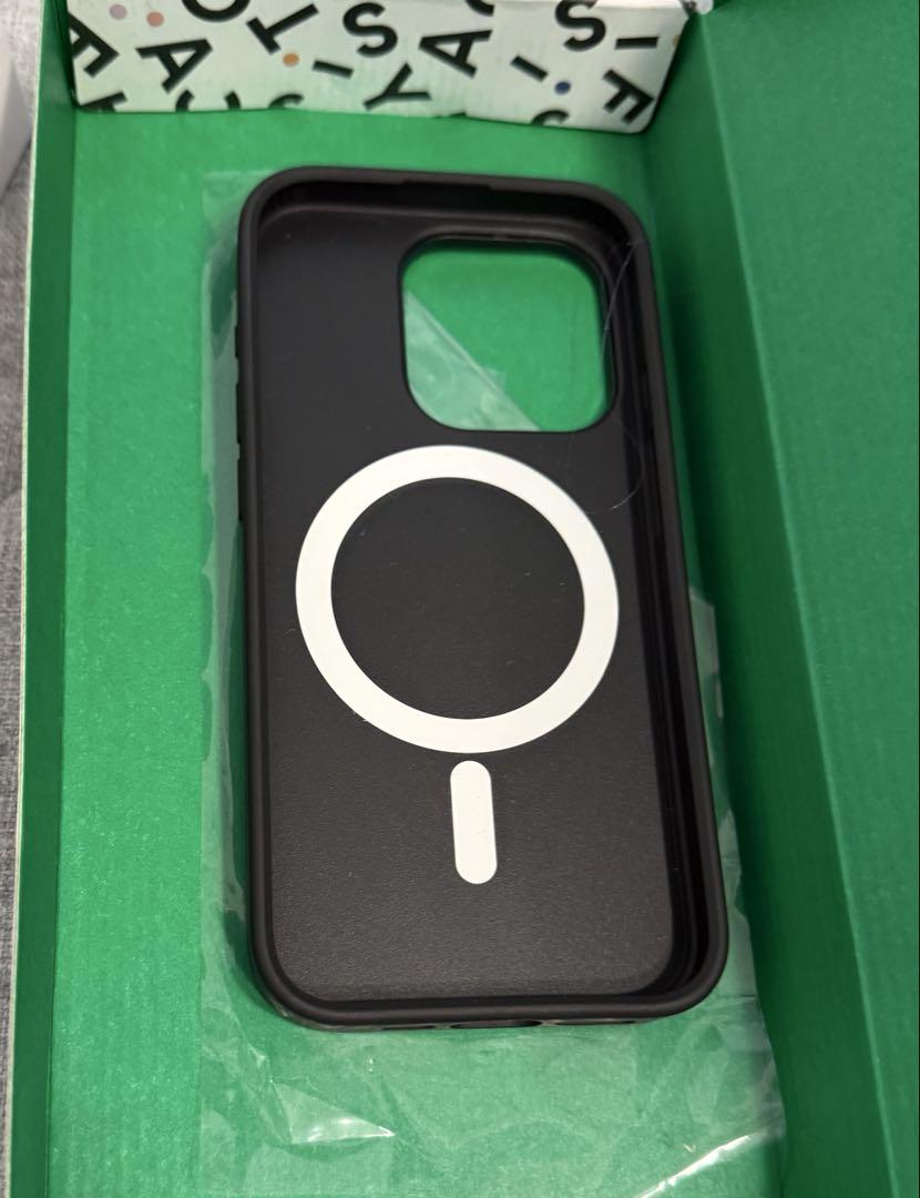 ケースティファイiPhone15proケース　ミラーケース