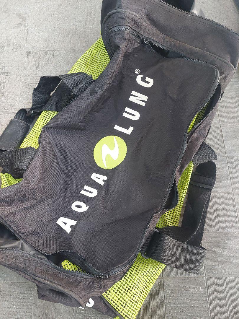 AQUA LUNG ダイビングバッグ 中型 黒/緑