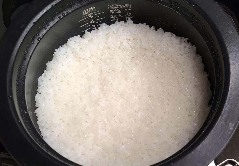 ■先着1名■ご泡火炊き■3年連続家電GP受賞■Tiger土鍋炊飯器■炎舞炊き以上 ■先着1名■ご泡火炊き■3年連続家電GP受賞■Tiger土鍋炊飯器■炎舞炊き以上