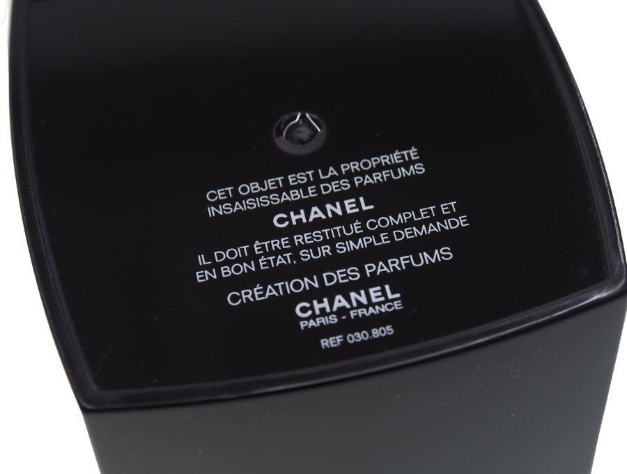 シャネル ノベルティ アクリルケース 縦型スタンド 底ロゴ 蓋なし CHANEL