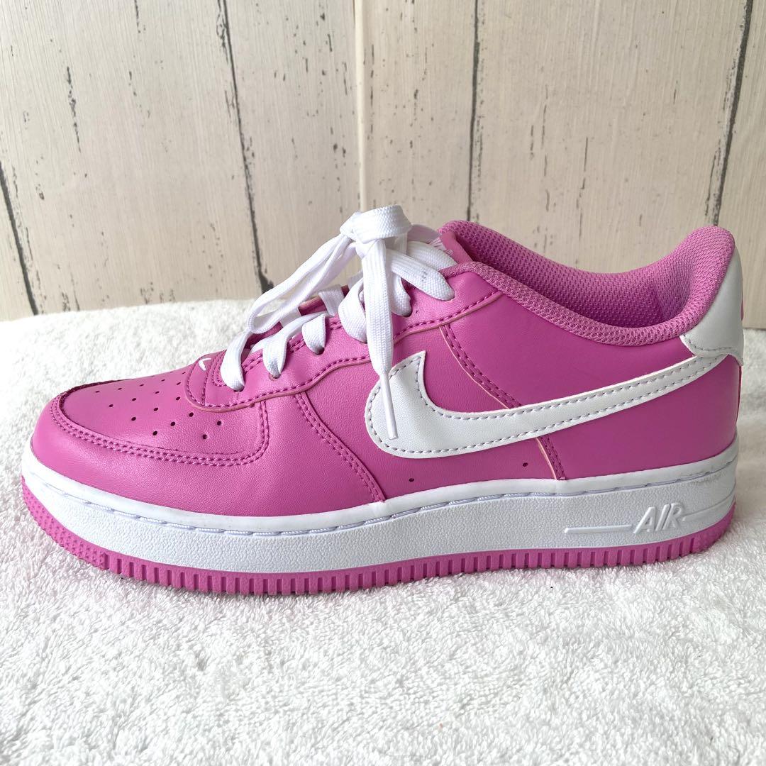 レア　美品　NIKE AIR FORCE 1 ピンク　海外限定モデル　23.5