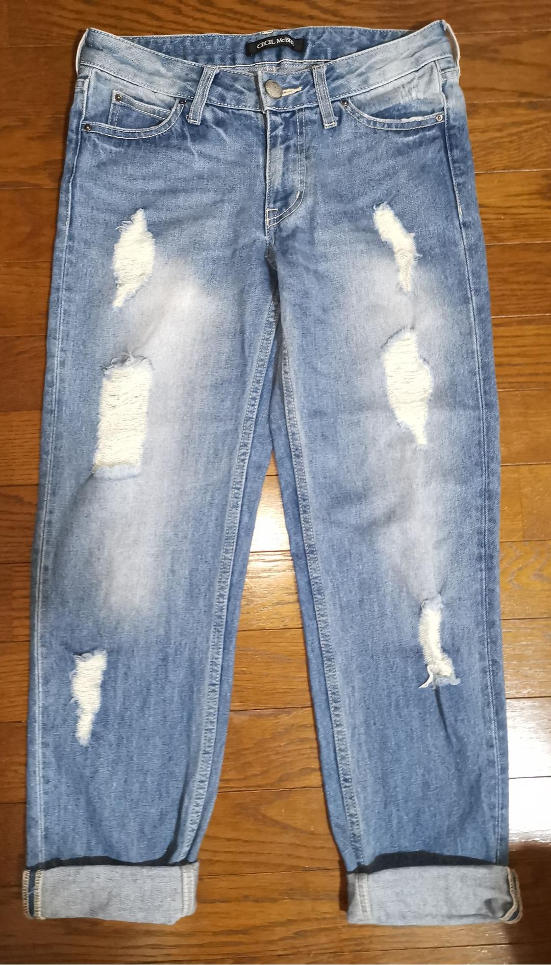 デニムパンツ