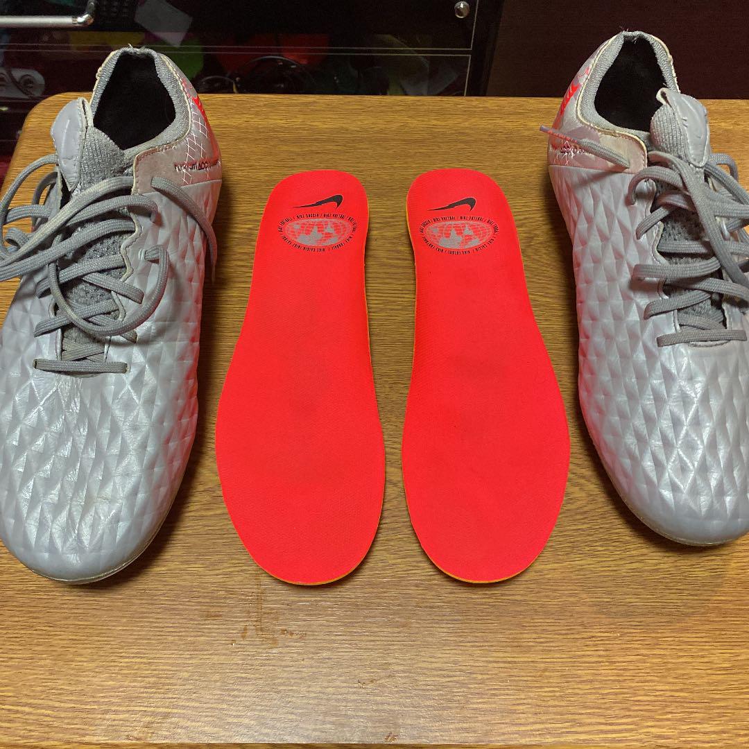 メルカリ Nike ナイキ サッカースパイク 海外限定モデル シューズ 18 000 中古や未使用のフリマ