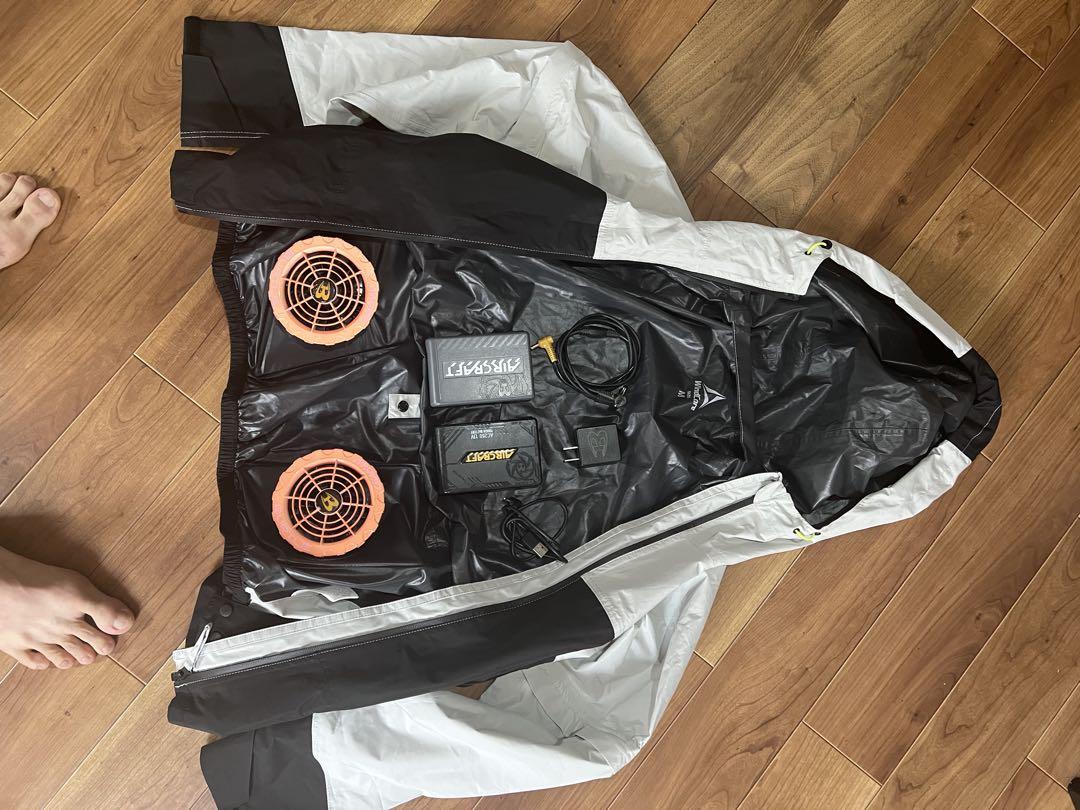 写真の通り完全なセットとして販売されます