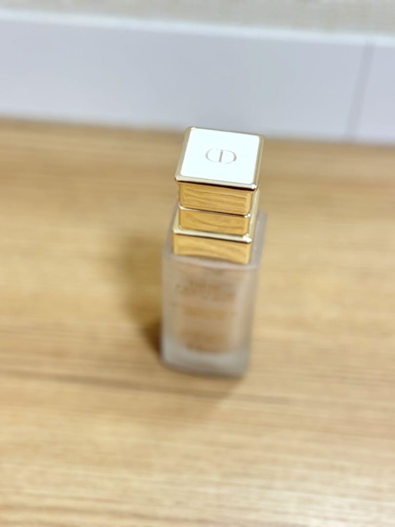 Dior プレステージ ホワイト ル プロテクター UV ミネラル BB