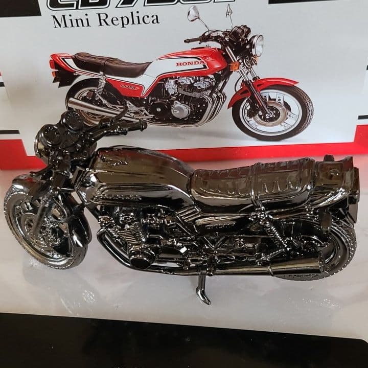 新しい季節 Honda Cb750f 世界の名車 ブロンズフィギュア Www Anavara Com 新しい季節 Honda Cb750f 世界の名車 ブロンズフィギュア Www Anavara Com