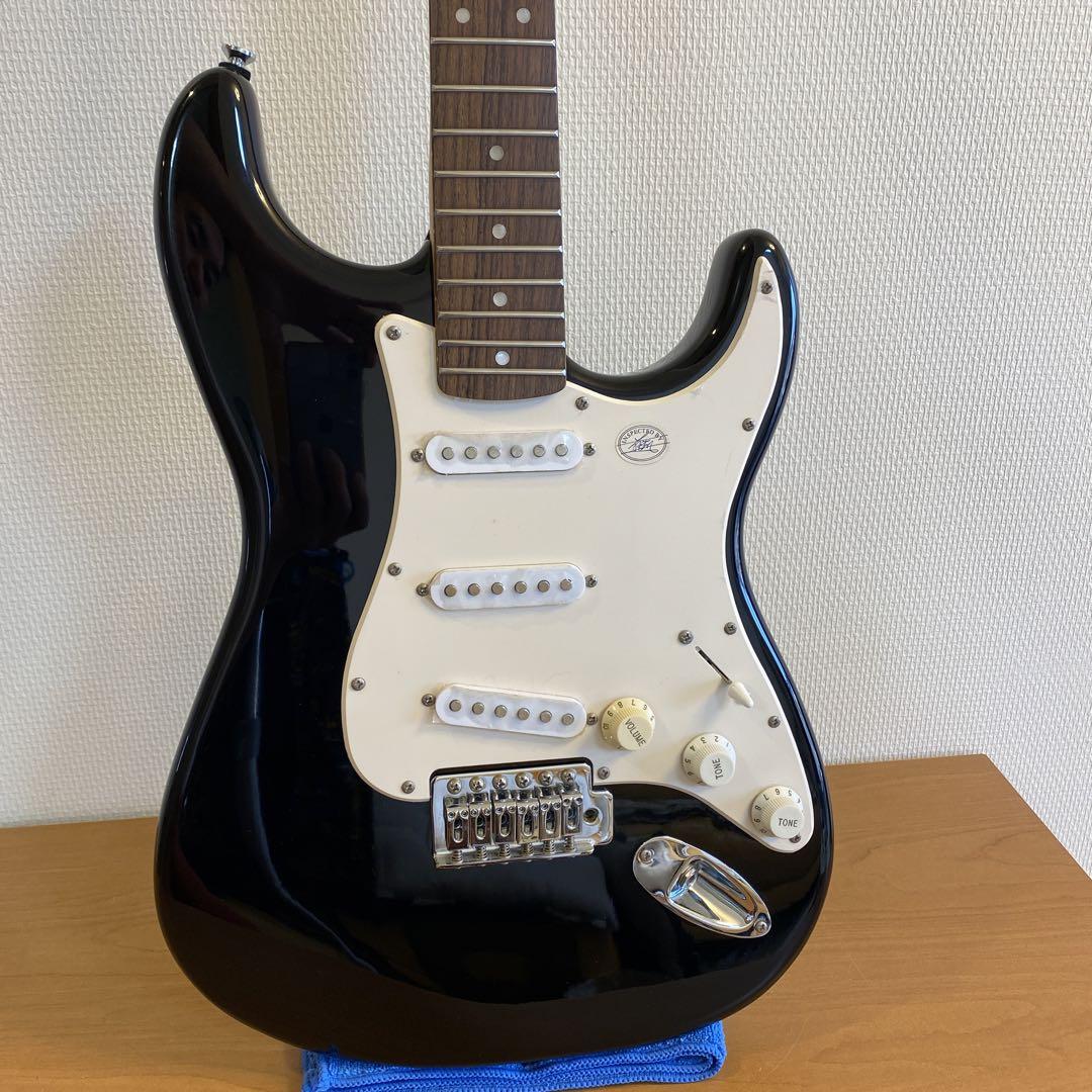 SQUIER BULLET STRAT スクワイア エレキギター 未使用品