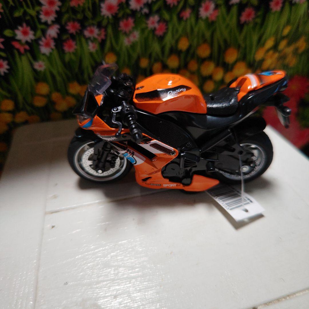 かっこいいバイクのおもちゃ プルバックカー スポーツタイプ