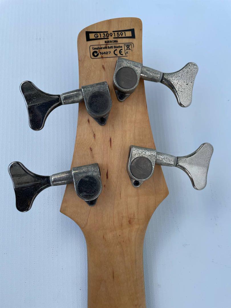 Ibanez GIO Soundgear N427 エレキベース